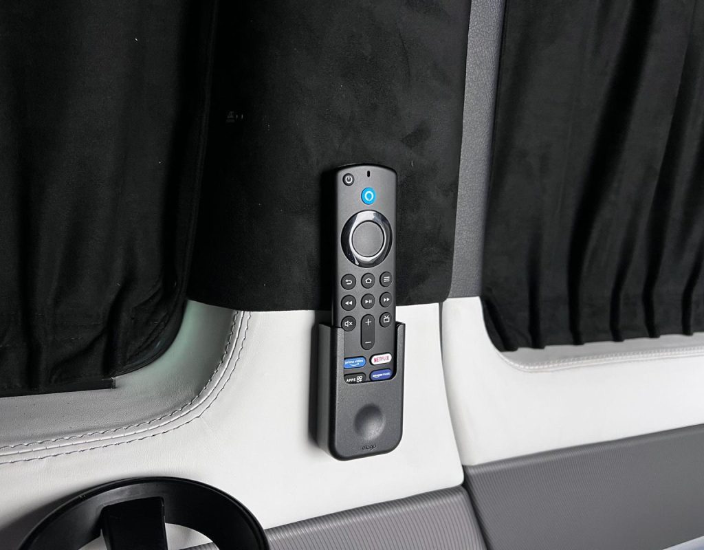 Mercedes Benz The Goyard Ivory Landjet-3